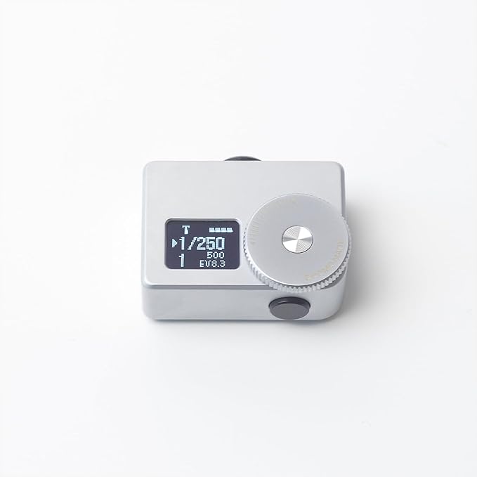 OLED Light Meter, Meter S Brass Version, New Screen Design, Real-time Metering and One-Button Metering for Vintage Cameras (Chrome)